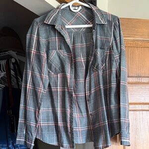 Women’s Gray and Pink Plaid Shirt